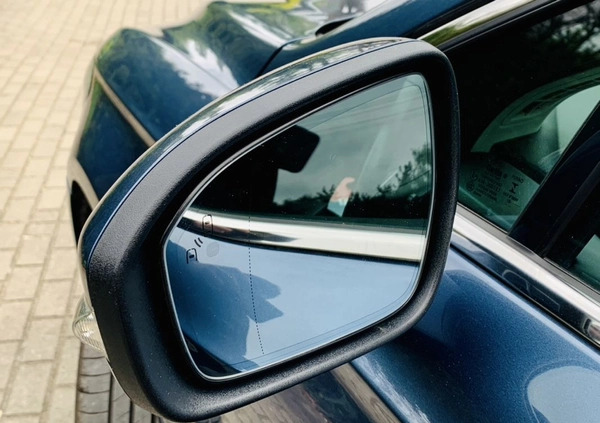 Ford Mondeo cena 69900 przebieg: 186000, rok produkcji 2020 z Korsze małe 562
